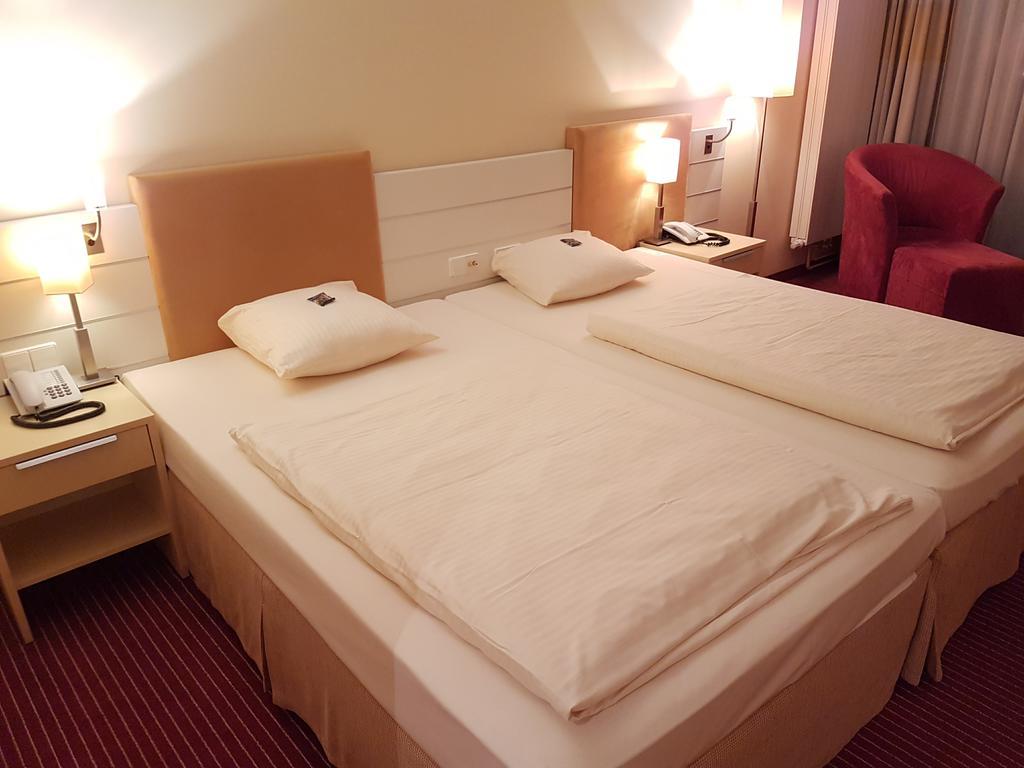Gastehaus Am Rptc Hotel 3*